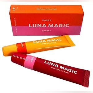 NIB: 2 in 1- Luna Magic Hydrating Lip Balm Duo- Mango 🥭 & Cherry 🍒!